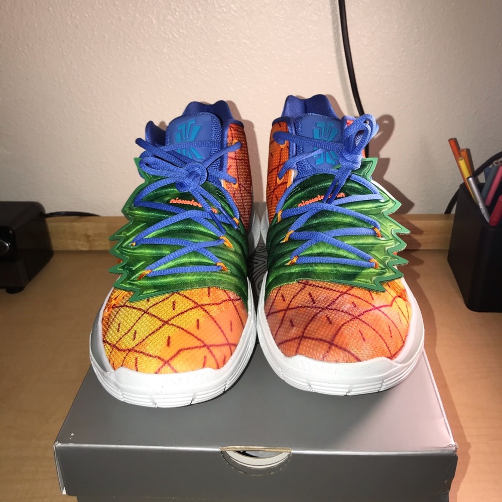 Nike Kyrie 5 ‘Pineapple House’